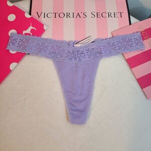 Y2K Victoria's Secret Snowflake Lace Trim Cotton Classic Thong Panty Size M